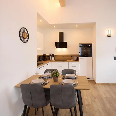 Petry Lutzerath-moderne Mit Klima, Terrasse & E-ladestation Apartamento Lutzerath