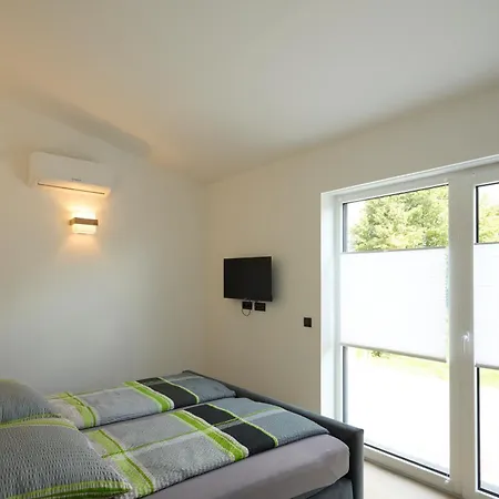 Petry Lutzerath-moderne Mit Klima, Terrasse & E-ladestation Apartamento